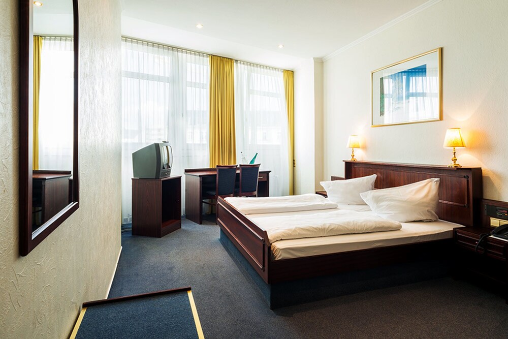 Hotel Berlin Adenauerplatz Hotel Berlin Adenauerplatz