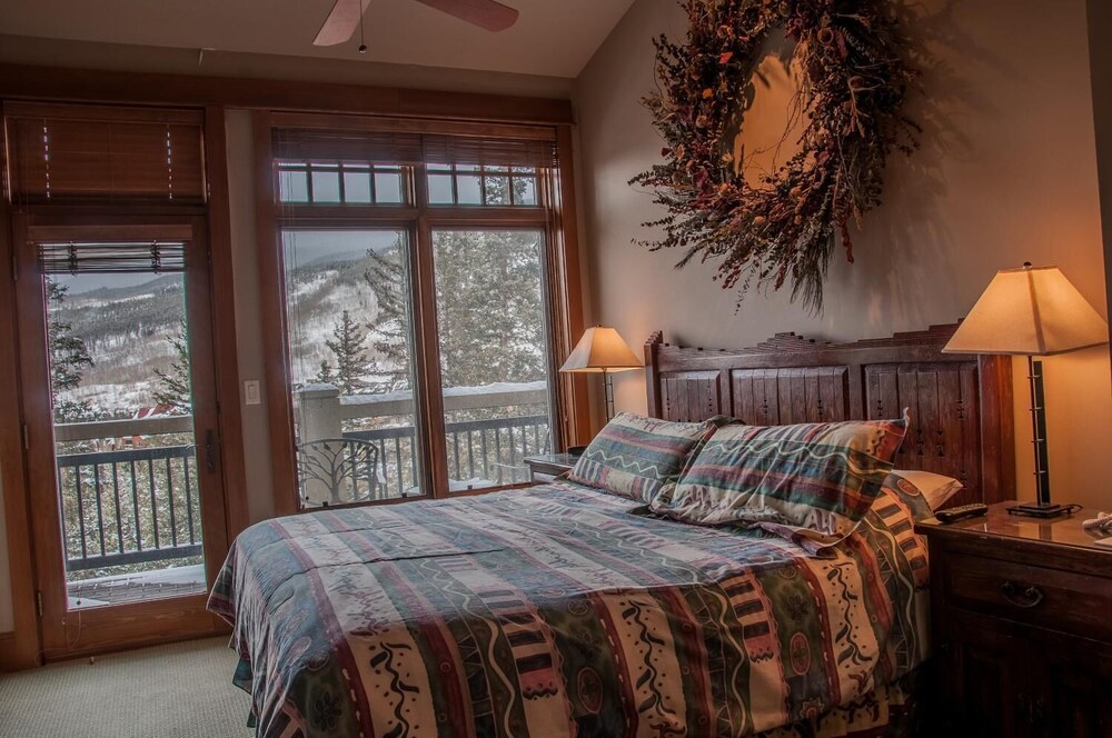Timbers and Lone Eagle by Keystone Resort AU421 Deals & Reviews