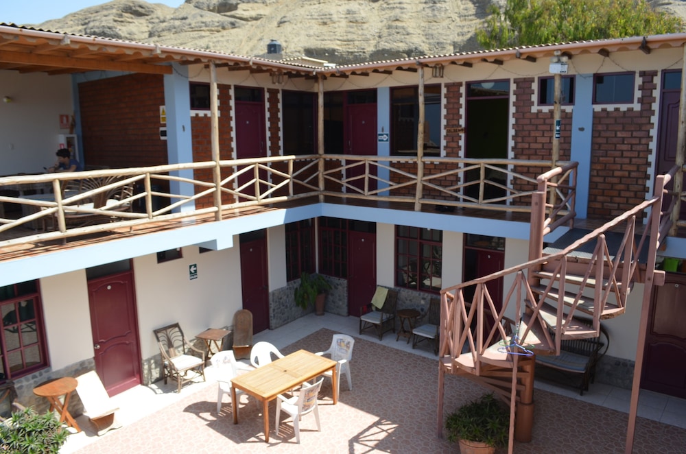 Hostal Camping Naylamp in Trujillo, Peru