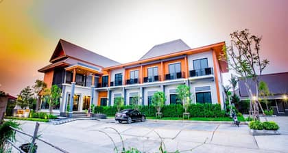 Aziss Boutique Hotel