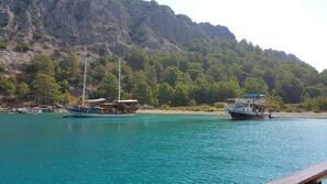 Private beach nearby, sun loungers, beach umbrellas