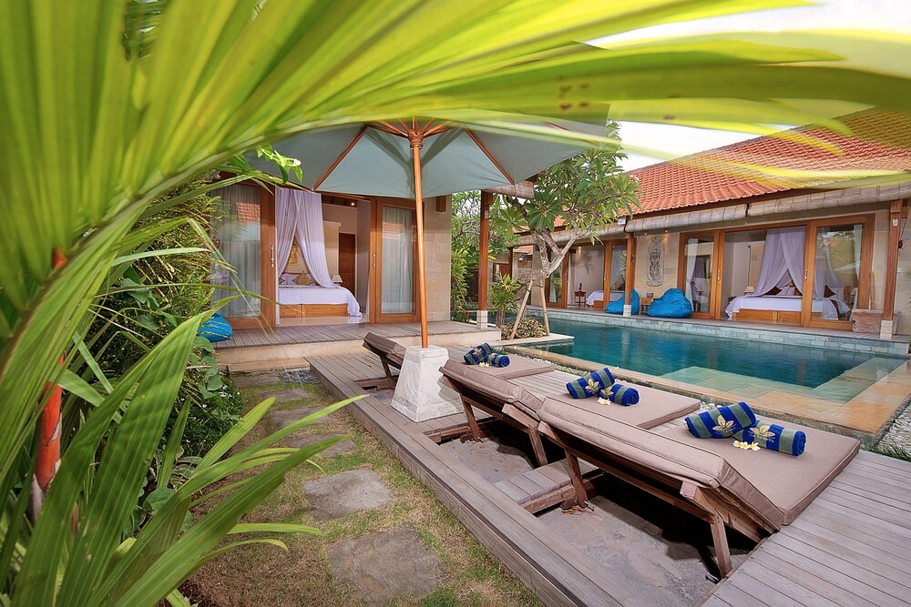 The Tamantis Villas Canggu Idn Airasiago - 