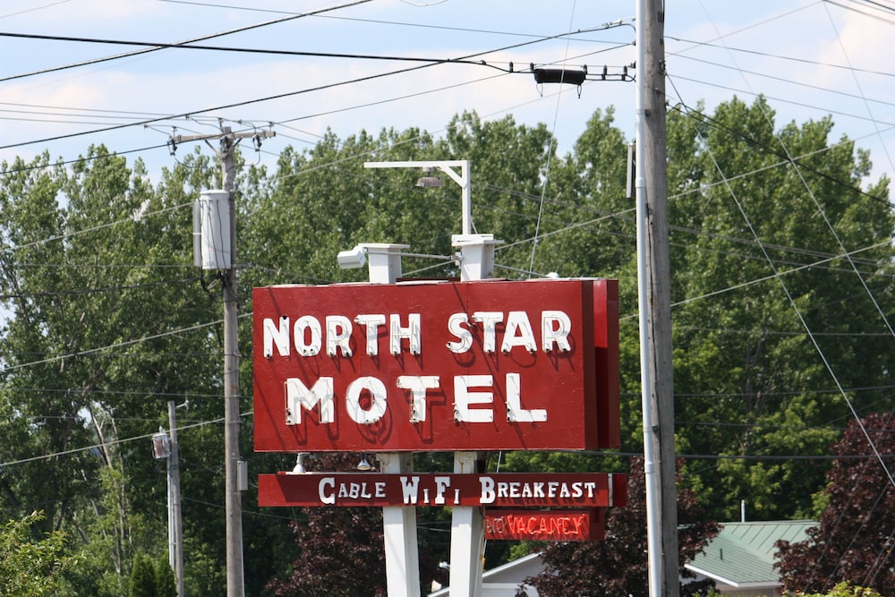 North Star Motel, Shelburne: Room Prices & Reviews | Travelocity