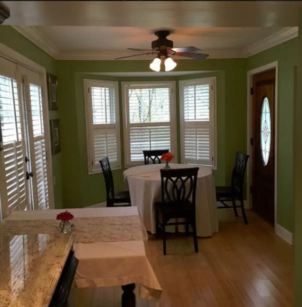 Old Towne Carmel Bed and Breakfast in Indianapolis Best Rates & Deals