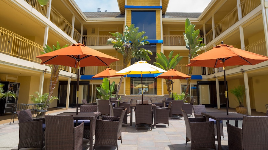 Hotel Solares