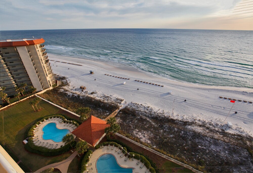 Coral Reef Beach Resort by Panhandle Getaways Deals & Reviews (Panama