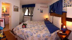 1 bedroom, premium bedding, minibar, in-room safe