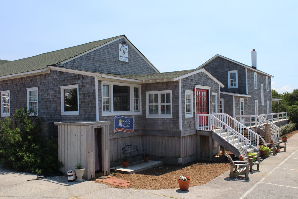 Porch, Nags Head Beach Inn by KEES Vacations