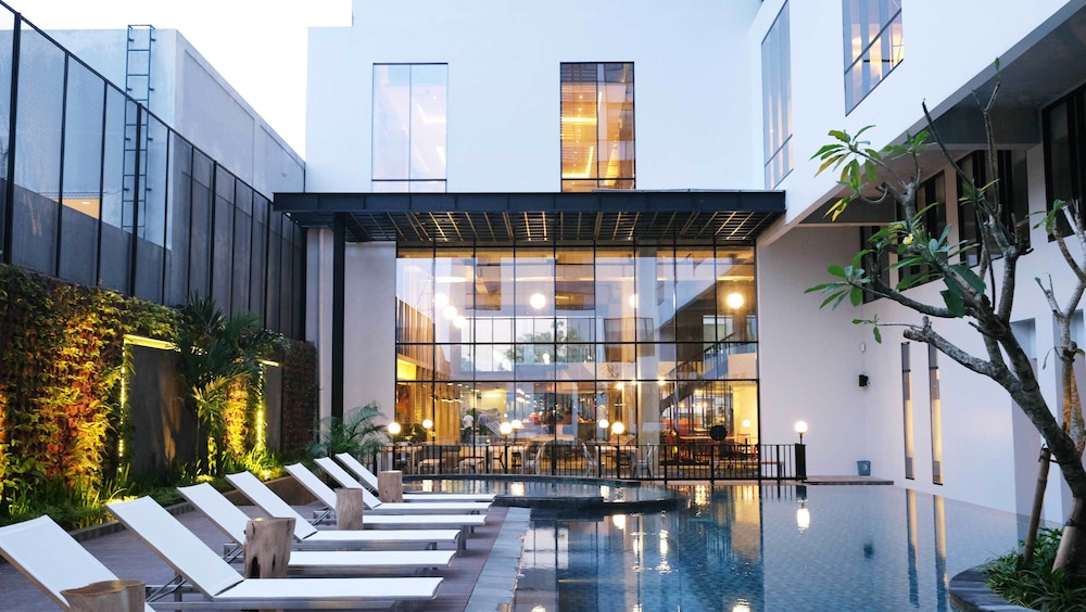 Cosmopolitan 2 Bedroom City Suite Concept Property book gaia cosmo hotel | yogyakarta hotel deals Cosmopolitan 2 Bedroom City Suite Concept Property book gaia cosmo hotel | yogyakarta hotel deals