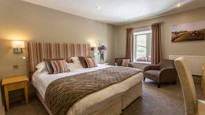 Desk, iron/ironing board, cots/infant beds, free WiFi