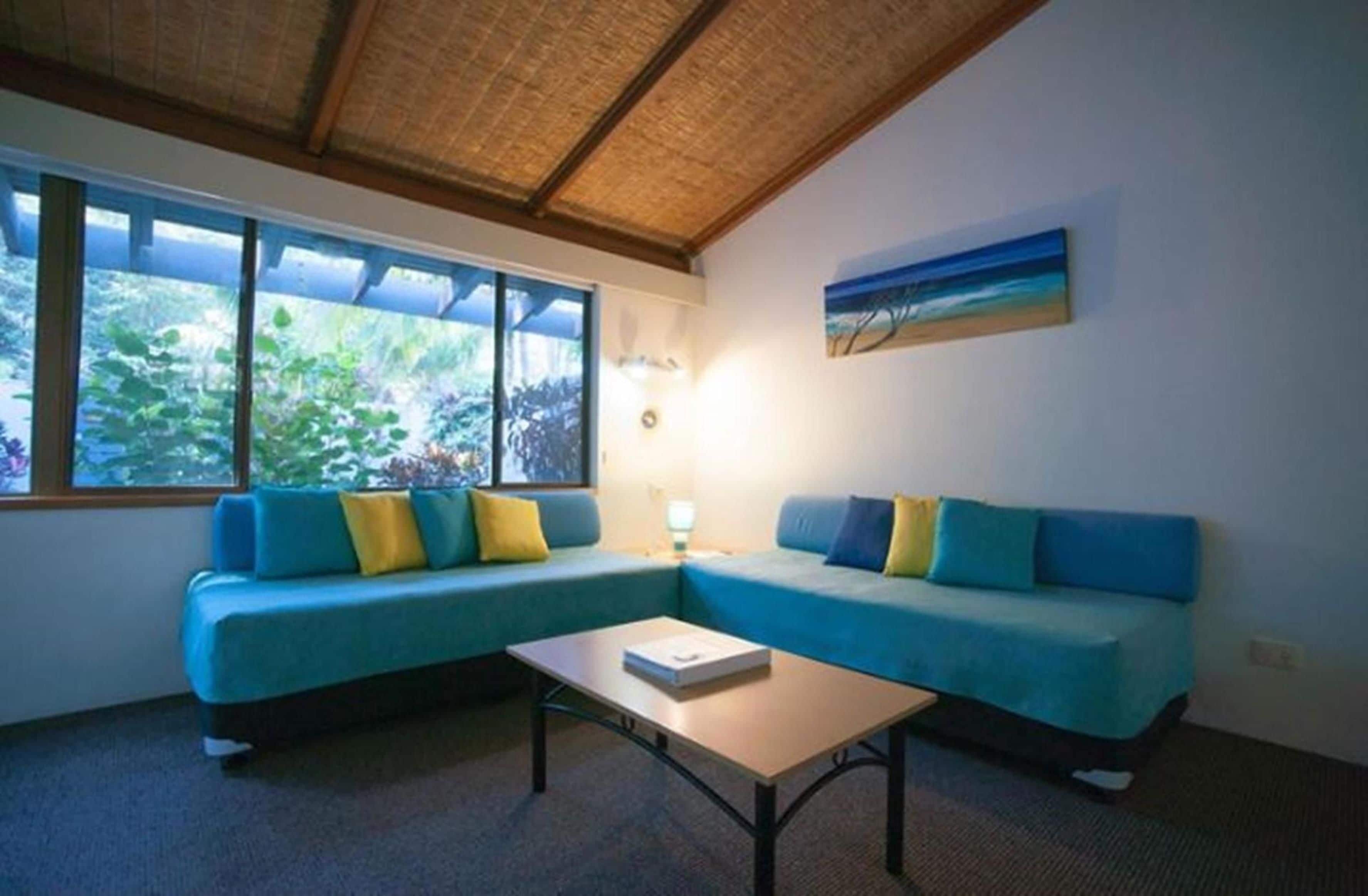 Sea Urchin Apartment