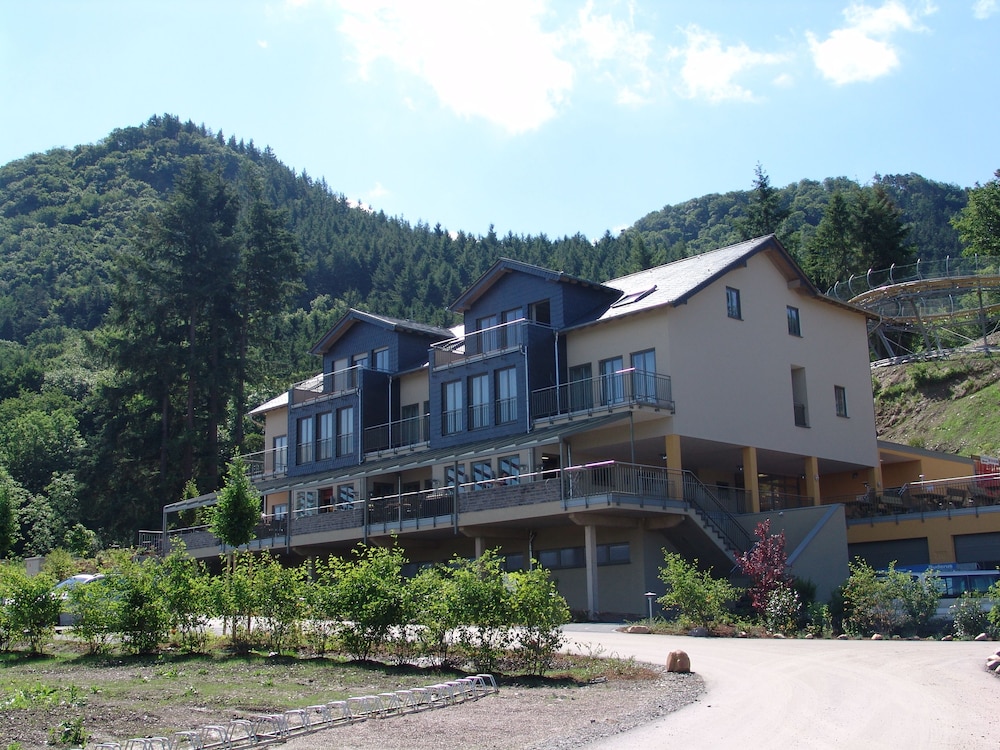 3 Star Hotels