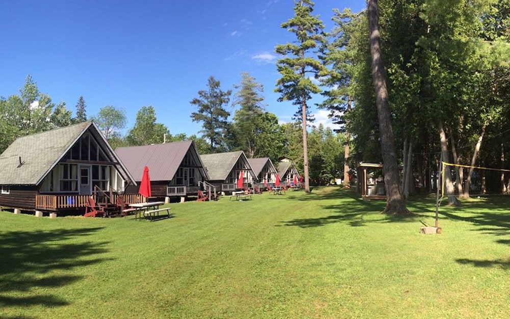 Balsam Resort 2018 Pictures Reviews Prices Deals Expedia Ca Balsam Resort