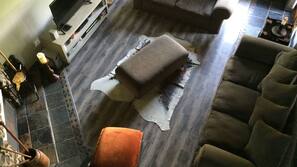 Kamin, DVD-Player