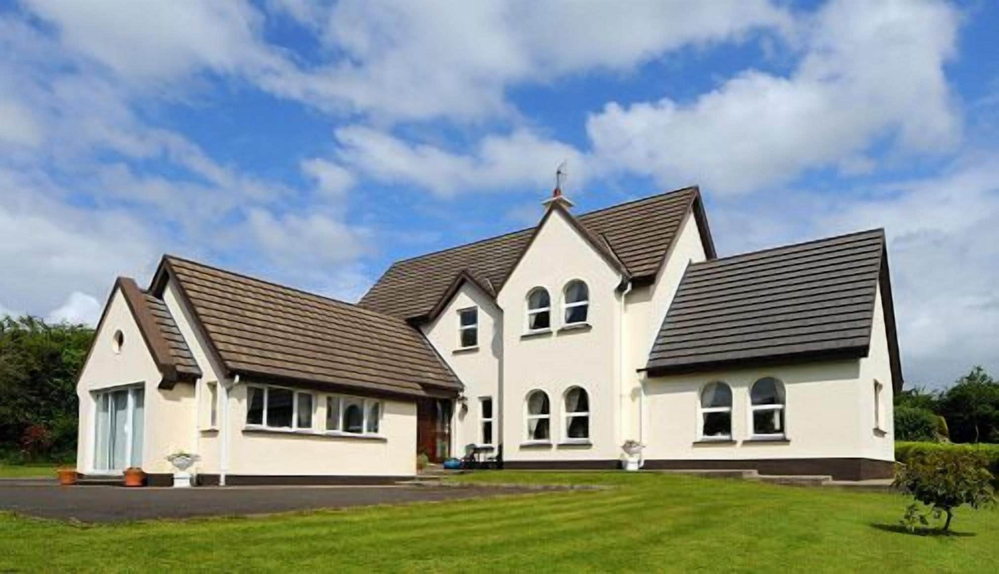 Whitethorn Lodge in Ballina, Ireland