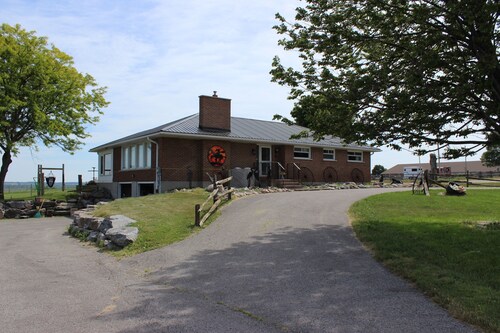 Great Place to stay Bed and Breakfast at the Ranch near Scugog 