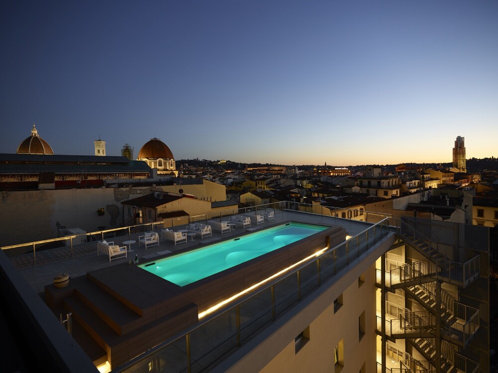 Glance Hotel In Florence 2018 Prices Expedia Terrace Patio Featured Image