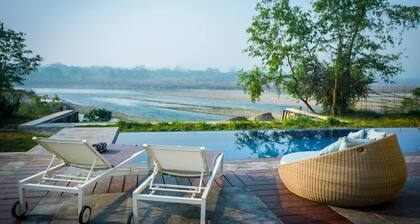 Meghauli Serai, A Taj Safari Lodge