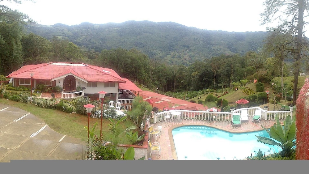 Hotel El Faro Del 18 in Cali, Colombia