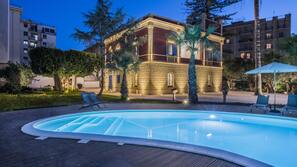 Piscina all'aperto