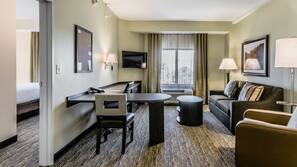 Premium bedding, pillowtop beds, in-room safe, desk