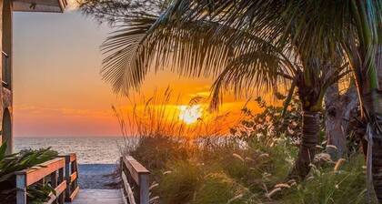 El Galeon by Conch Out Vacation Rentals
