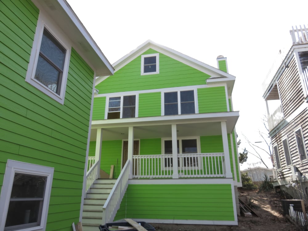 Key Lime and Keyhole 6 Br home by RedAwning