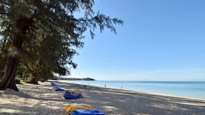 Private beach, sun loungers, beach umbrellas, beach towels