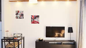 39-inch flat-screen TV with satellite channels