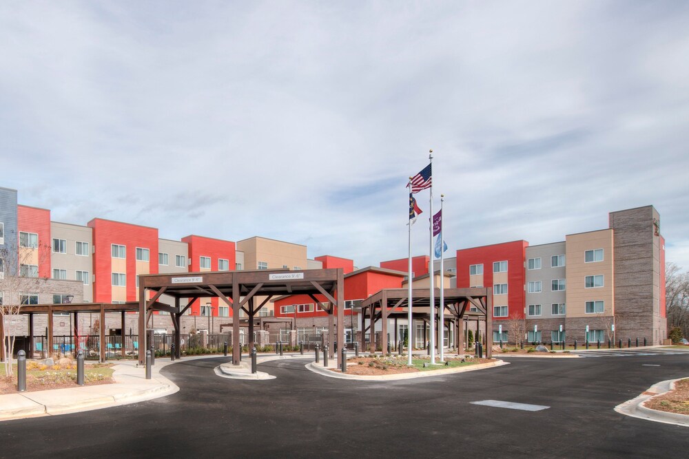 Residence Inn by Marriott Charlotte Airport in Charlotte, United States