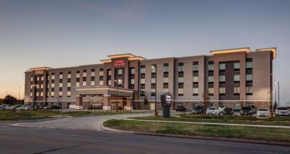 Hampton Inn & Suites Wichita/Airport