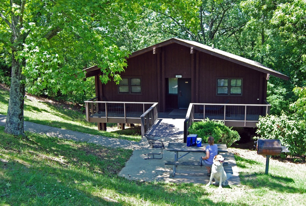 Lake Barkley State Resort in Hopkinsville | Best Rates ...
