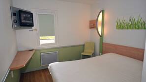 Desk, iron/ironing board, free WiFi