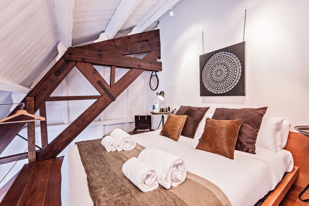 Leton Mn Hotels Rouydadnews Info Book Sweet Inn Apartments Plaza Catalunya City Centre