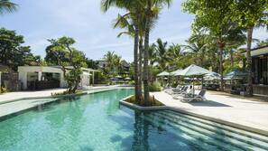 5 outdoor pools, pool umbrellas