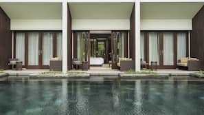 5 outdoor pools, pool umbrellas