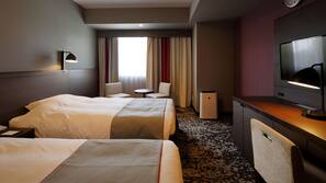 In-room safe, desk, blackout drapes, iron/ironing board
