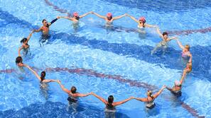Innenpool, 3 Außenpools, Cabañas (kostenlos), Sonnenschirme