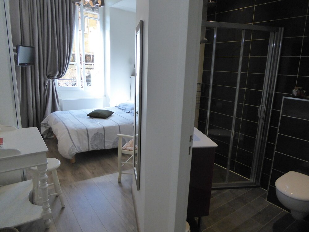 Hotel La Grange De Fourviere Lyon Hotel La Grange De Fourviere Lyon