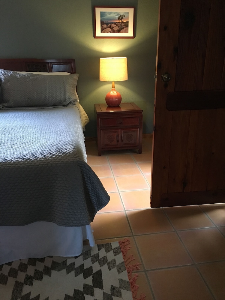 NextDoor at Dos Cabezas Deals & Reviews (Sonoita, USA) Wotif