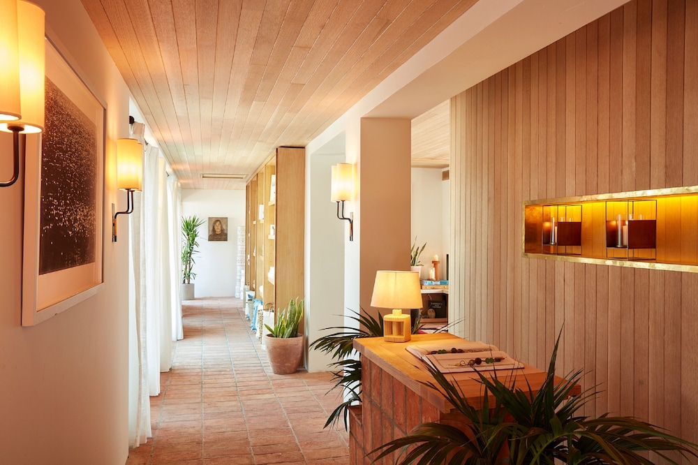 Hotel Joaquin In Laguna Beach Rates Reviews On Orbitz