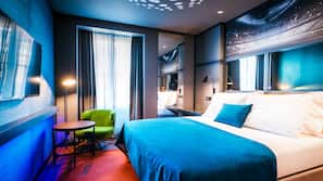 Minibar, blackout curtains, free WiFi, linens