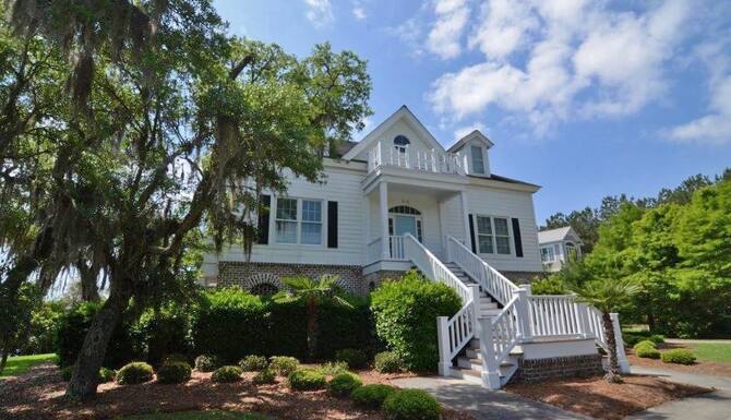 Blue Lagoon 4 Bedroom Home In Myrtle Beach Sc Expedia