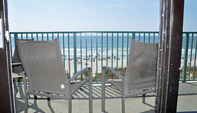 3 Bedroom Condo In Myrtle Beach 501 S Ocean Blvd Expedia Vacation Rentals