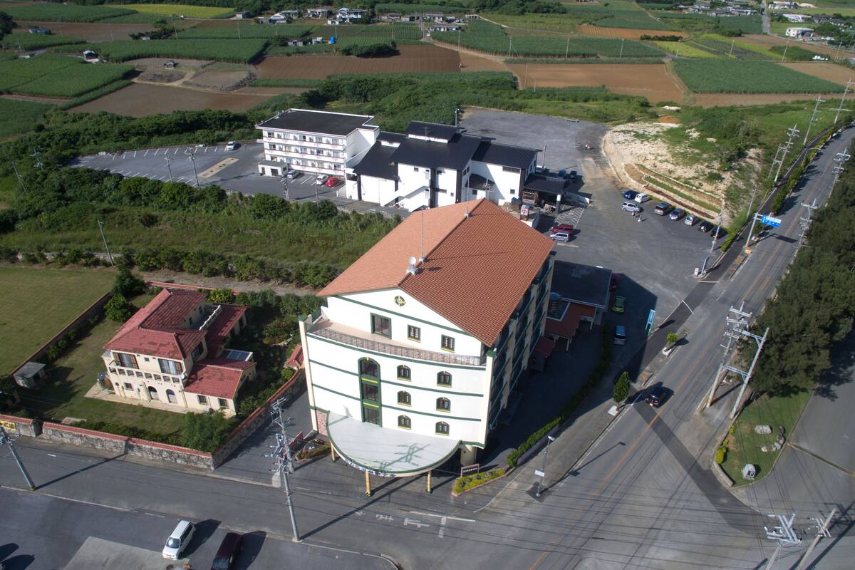 ホテルキャッスルヴィレッジ宮古島 口コミ 部屋写真 料金 お得情報 エクスペディア