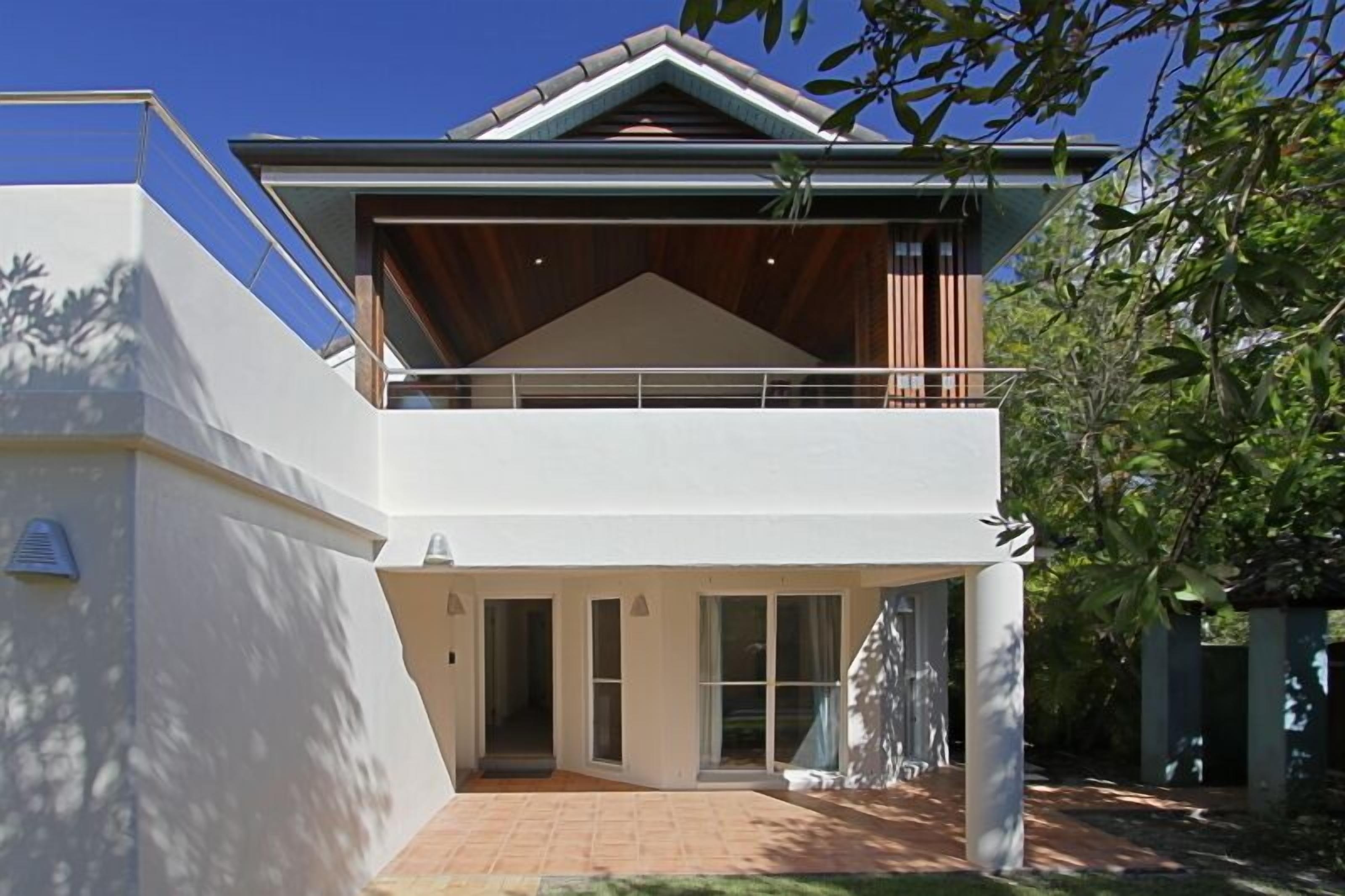 Clarkes Beach Villa