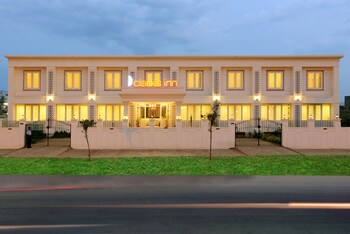 clarks liffey valley