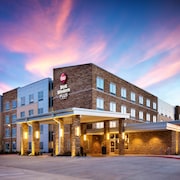 Pet Friendly Hotels In Oklahoma City Amazing Deals On Best Western Plus Norman