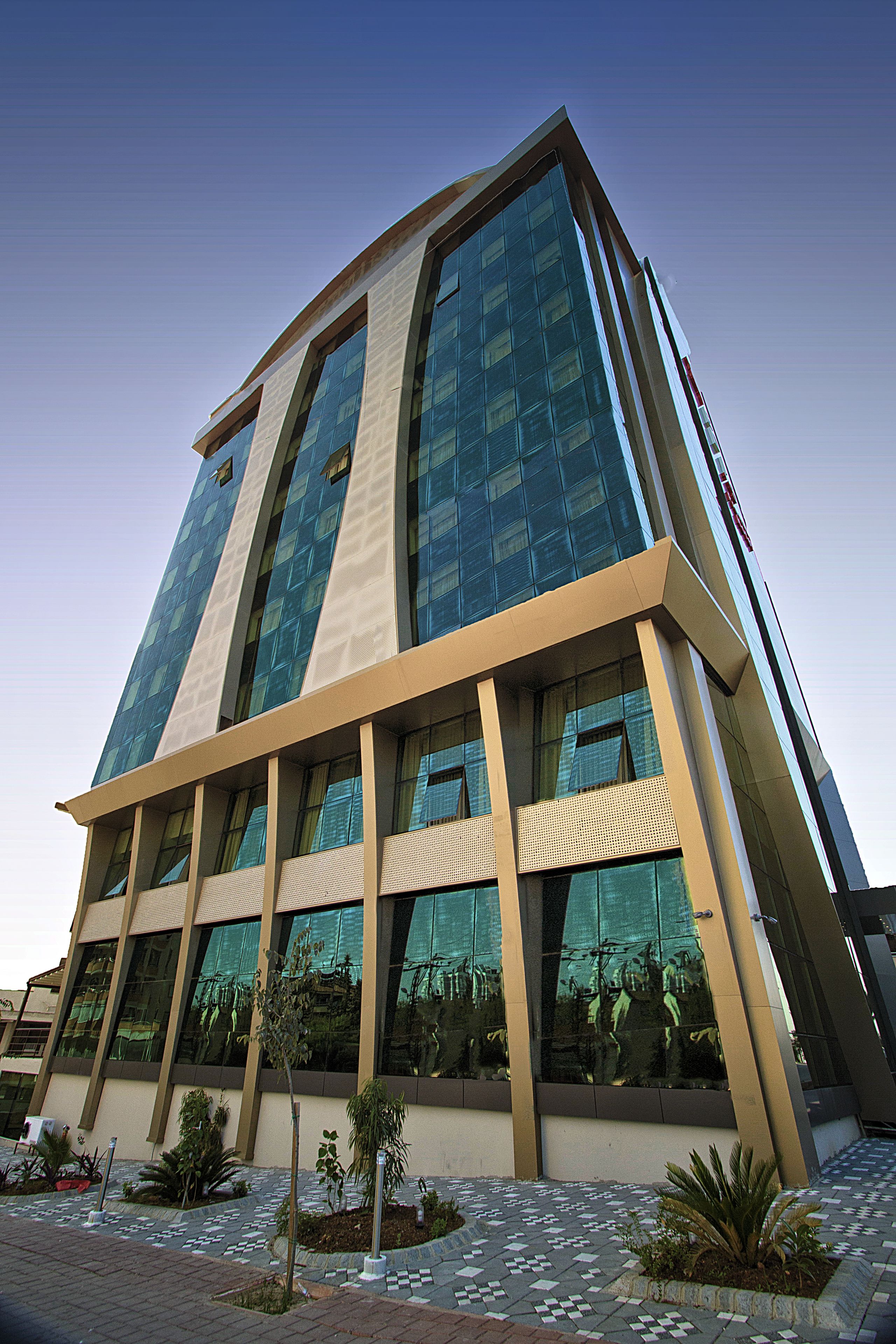 Edis Premier Hotel in Adana, Turkey