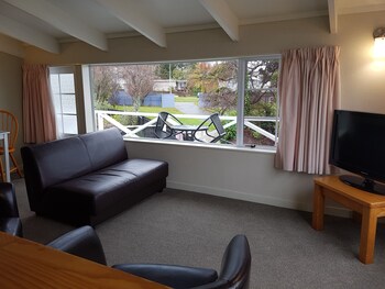 Cottage Mews Motel Deals Reviews Taupo Nzl Wotif